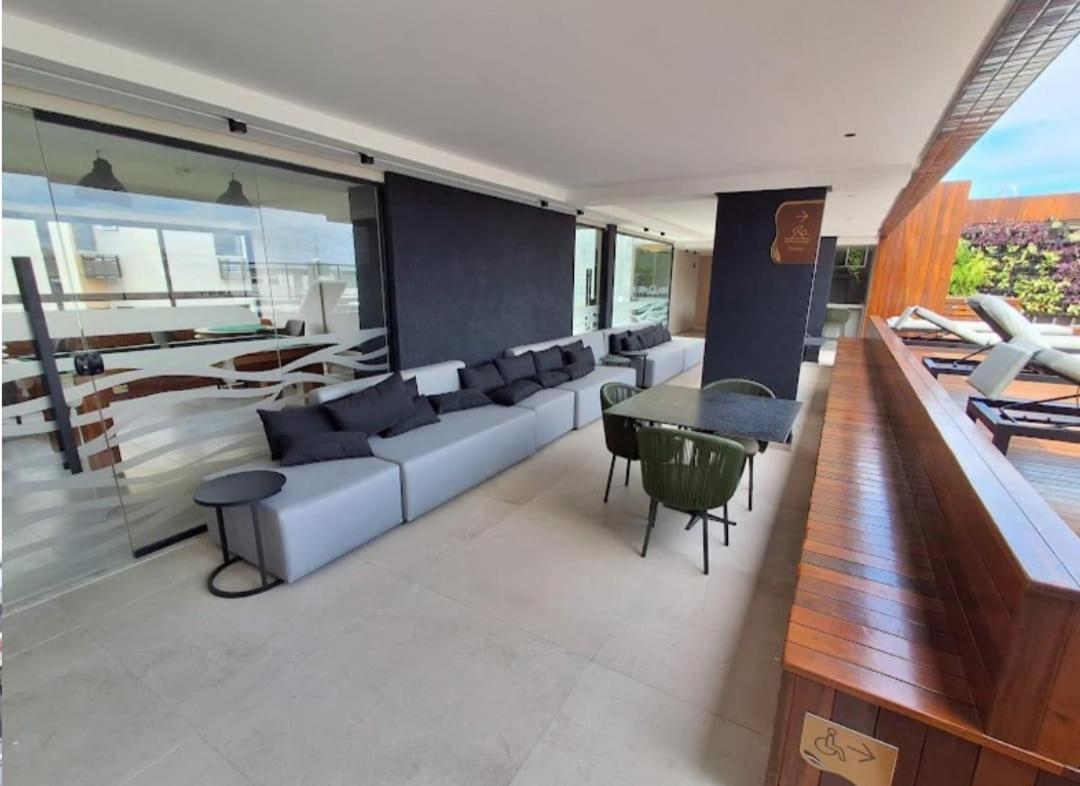 Apartamento No Cabo Branco Otima Localizacao